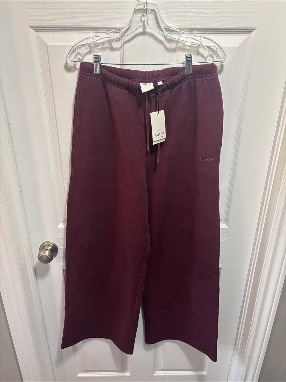 Aritzia Cozy Sweatfleece Mega Flutter Sweatpants NWT